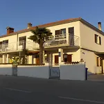 Ljubica 招待所 3*