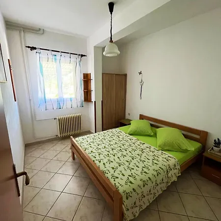 Ljubica ゲストハウス ロヴィニ