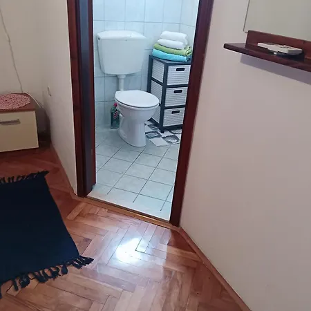 Ljubica ゲストハウス 3*